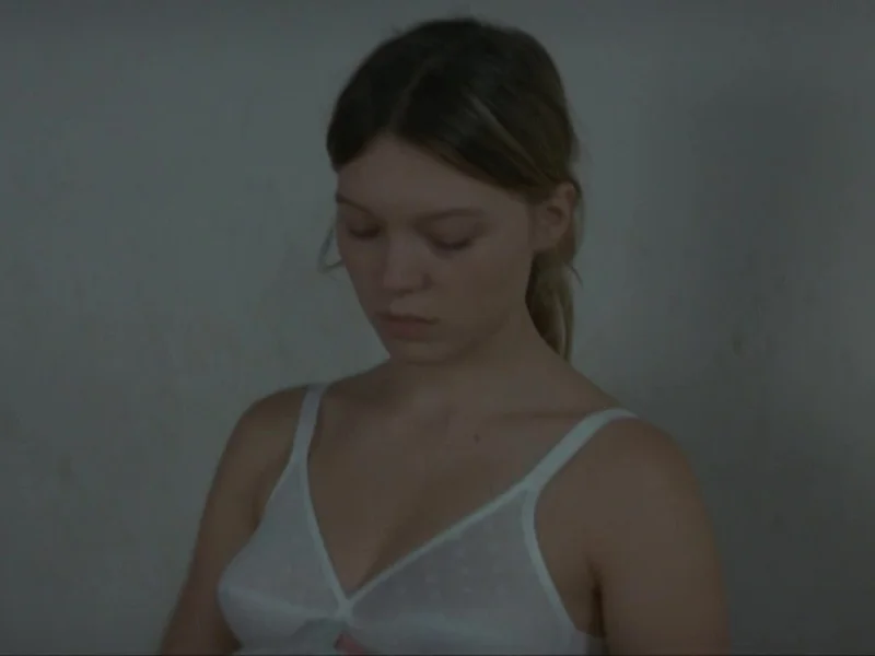 Belle Épine (Dear Prudence) (2010)