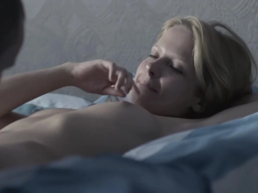 Plynace wiezowce (2013)